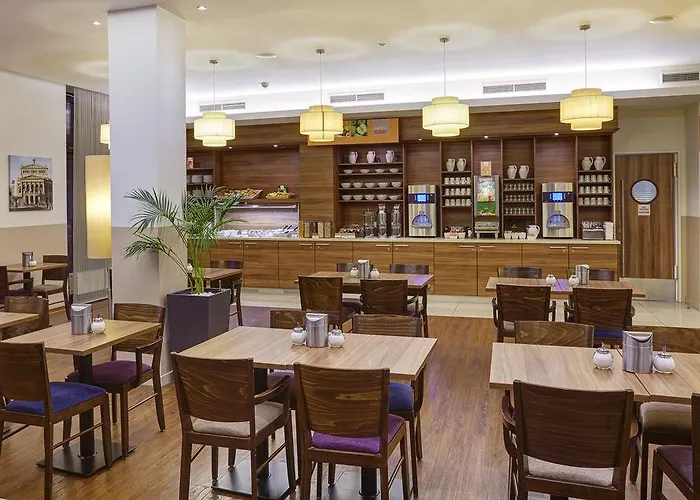 Express Frankfurt Hauptbahnhof ホテル 3*