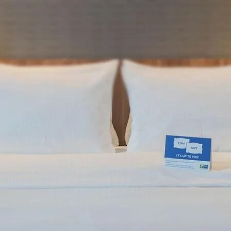 Express Frankfurt Hauptbahnhof 3* פרנקפורט