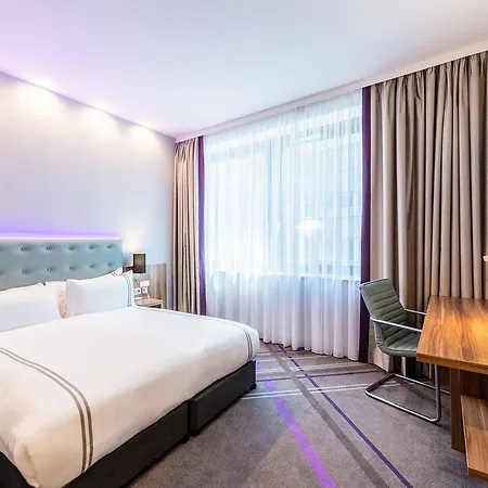 Express Frankfurt Hauptbahnhof 3* فرانكفورت