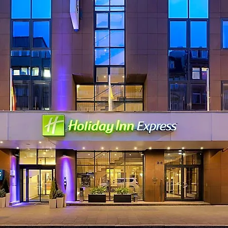 Express Frankfurt Hauptbahnhof Hotel 3*