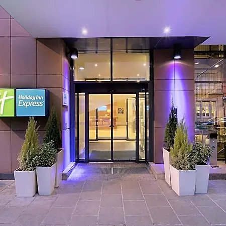 Express Frankfurt Hauptbahnhof 3* Francoforte sul Meno