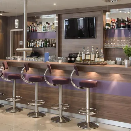 מלון Express Frankfurt Hauptbahnhof פרנקפורט