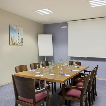 Express Frankfurt Hauptbahnhof فندق فرانكفورت