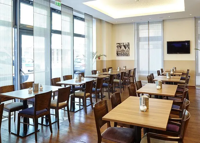 Express Frankfurt Hauptbahnhof 프랑크푸르트