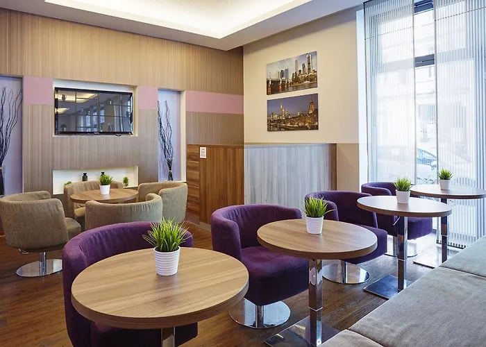 Szálloda Express Frankfurt Hauptbahnhof 3*