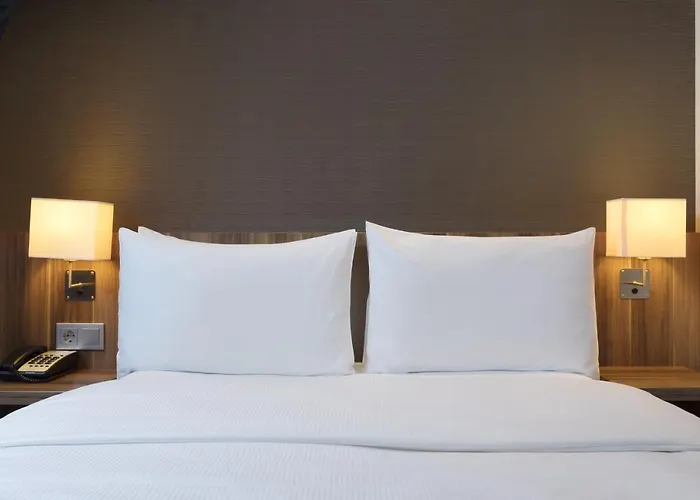 호텔 Express Frankfurt Hauptbahnhof 프랑크푸르트