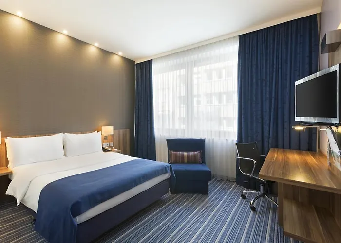 Express Frankfurt Hauptbahnhof 3* Francoforte sul Meno